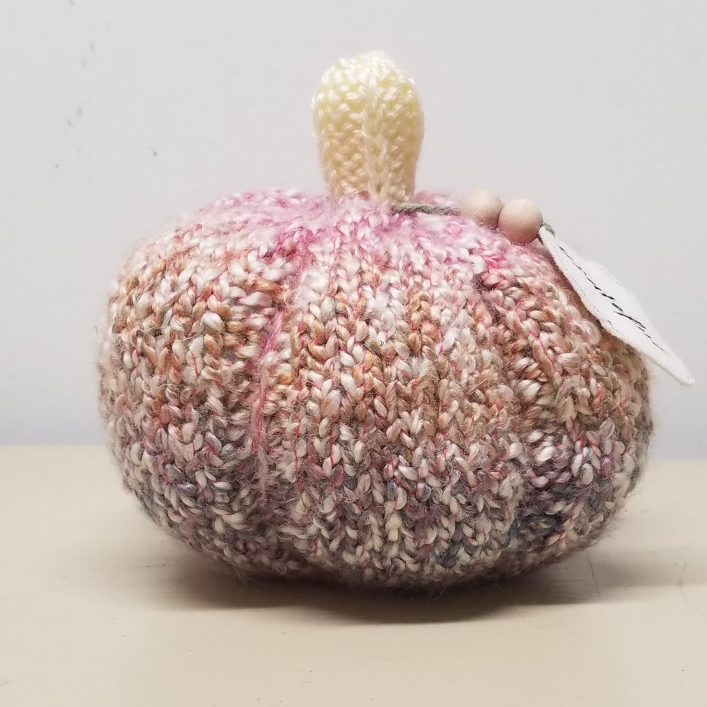 Handmade Knitted Fall Gourmet Ivory Mimosa Pumpkin Décor - Picture 5 of 11
